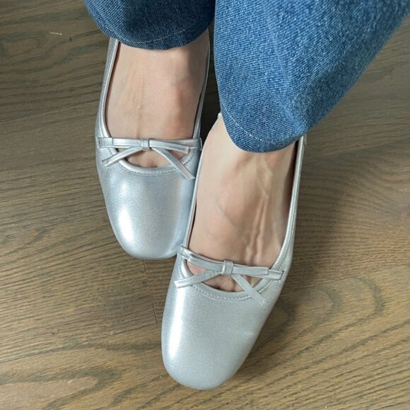 coconuts by matisse silver PU leather mary jane ballet flats - Picture 1 of 7